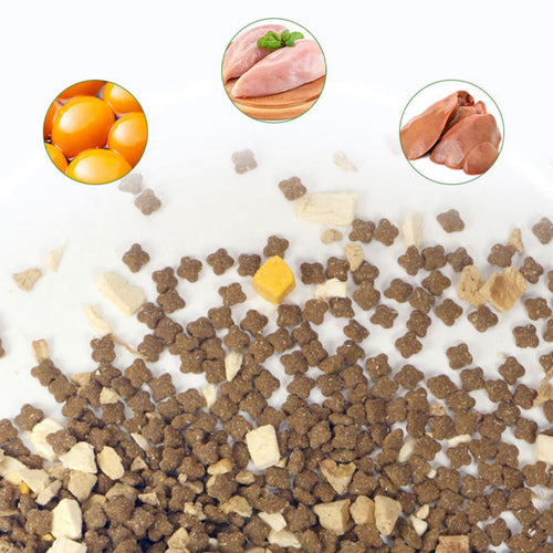 Alimento para gatos con alto contenido en proteínas y bajo en grasas, nutrición completa.